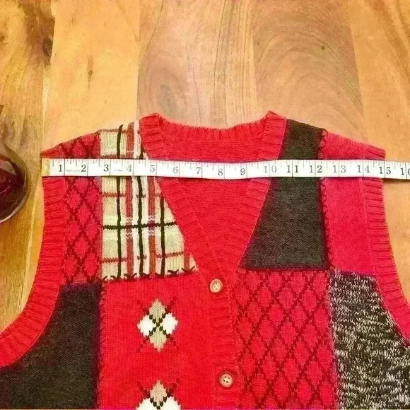 Grandma Boho Bohemians Button Down Crew Neck Red Sweater Vest. - Picture 8 of 11